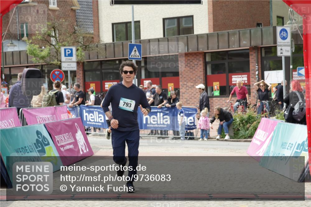 10.05.2026 - 8. Wedeler Halbmarathon Yannick Fuchs http://msf.ph/oto/9736083 10.05.2026 11:59:54 Ziel 111, 793 meine-sportfotos.de