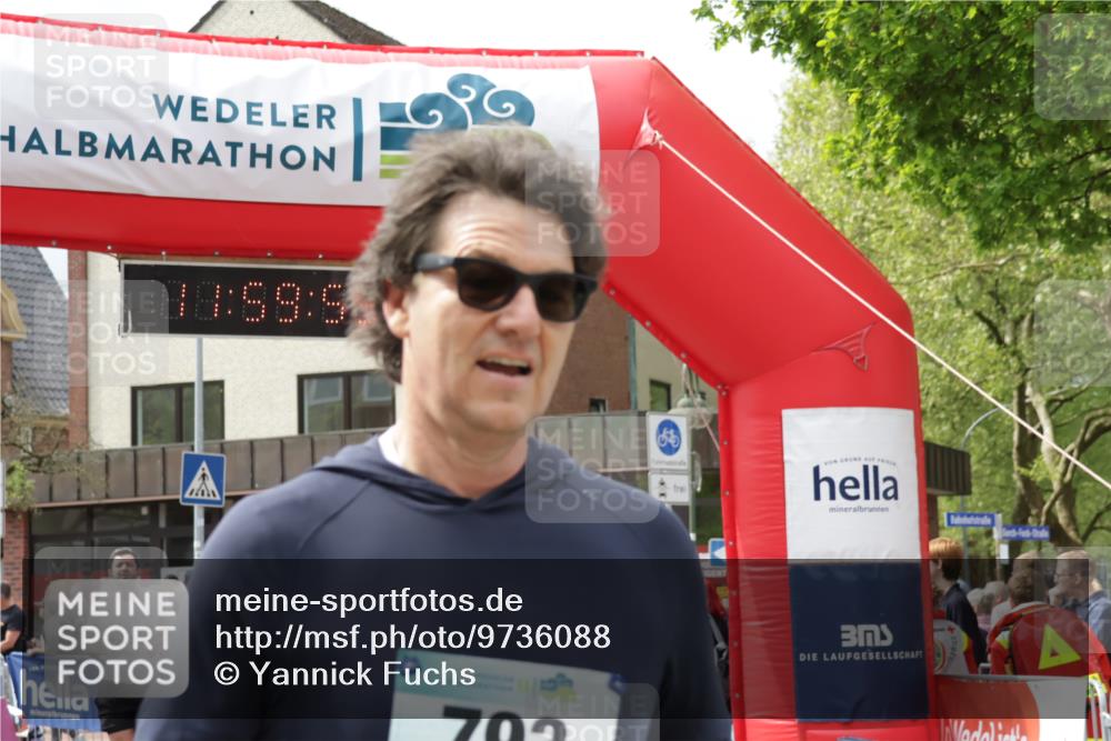 10.05.2026 - 8. Wedeler Halbmarathon Yannick Fuchs http://msf.ph/oto/9736088 10.05.2026 11:59:57 Ziel 103, 111, 793 meine-sportfotos.de