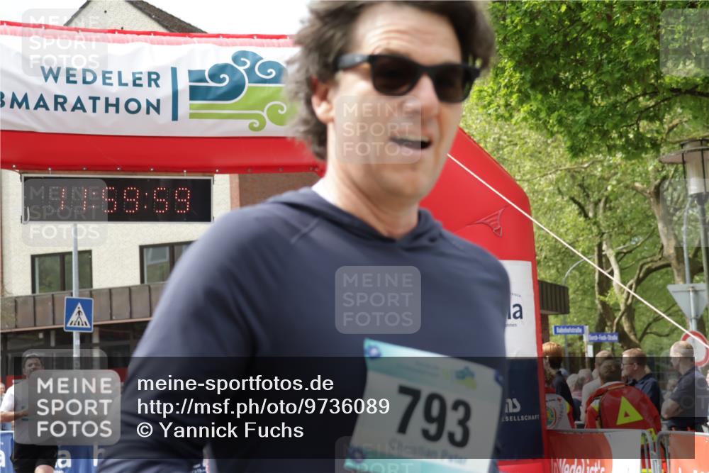 10.05.2026 - 8. Wedeler Halbmarathon Yannick Fuchs http://msf.ph/oto/9736089 10.05.2026 11:59:57 Ziel 103, 111, 793 meine-sportfotos.de