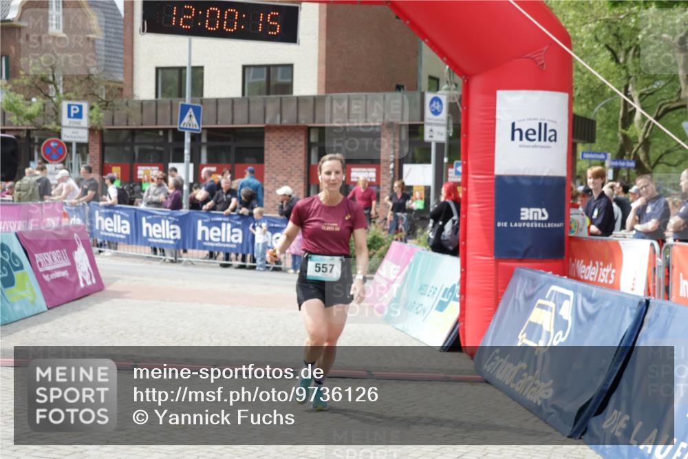 10.05.2026 - 8. Wedeler Halbmarathon Yannick Fuchs http://msf.ph/oto/9736126 10.05.2026 12:00:13 Ziel 557, 2021 meine-sportfotos.de