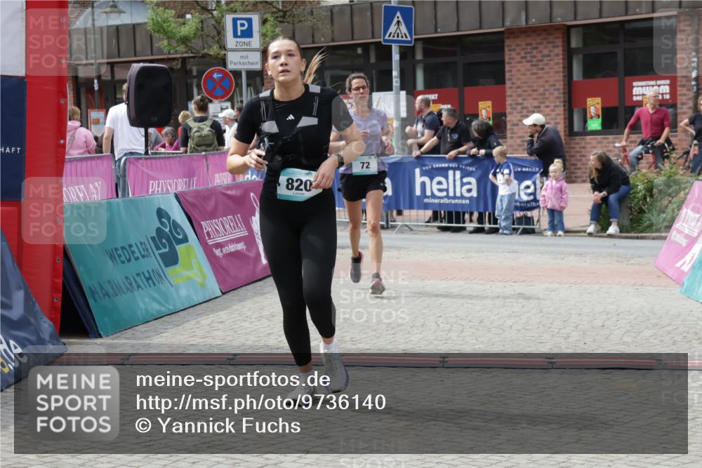 10.05.2026 - 8. Wedeler Halbmarathon Yannick Fuchs http://msf.ph/oto/9736140 10.05.2026 12:00:19 Ziel 72, 557, 820 meine-sportfotos.de