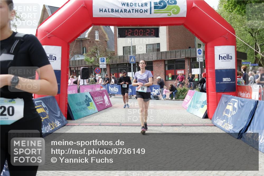 10.05.2026 - 8. Wedeler Halbmarathon Yannick Fuchs http://msf.ph/oto/9736149 10.05.2026 12:00:21 Ziel 72, 820 meine-sportfotos.de