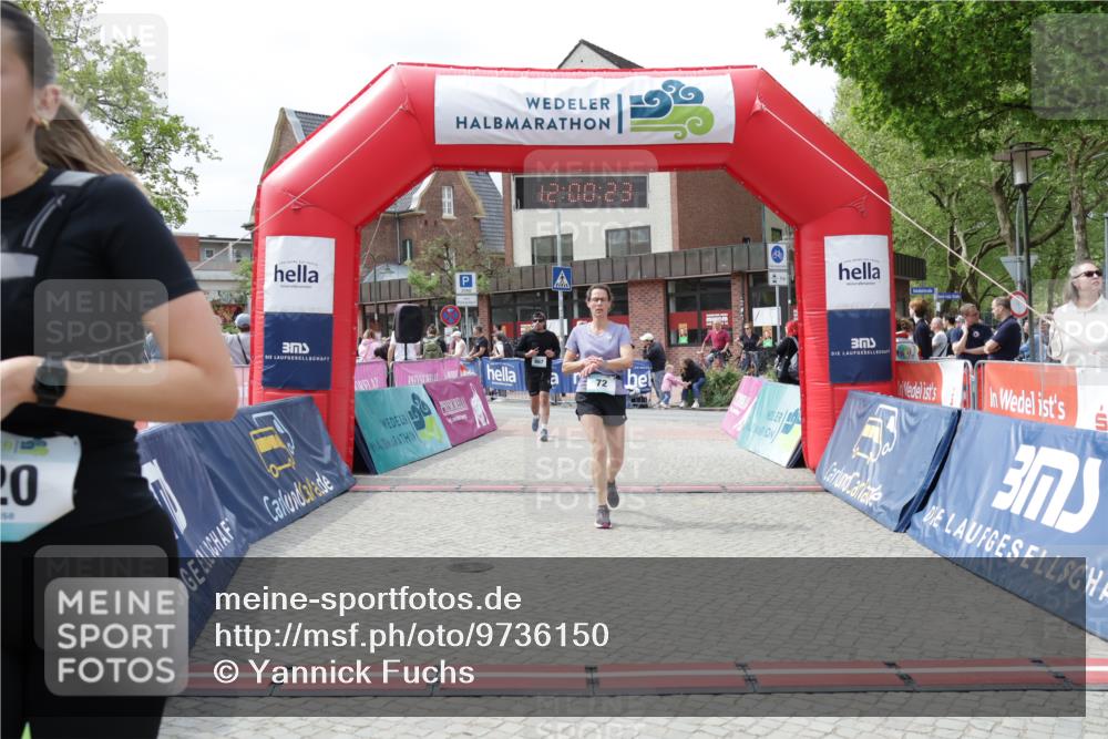 10.05.2026 - 8. Wedeler Halbmarathon Yannick Fuchs http://msf.ph/oto/9736150 10.05.2026 12:00:21 Ziel 72, 820 meine-sportfotos.de