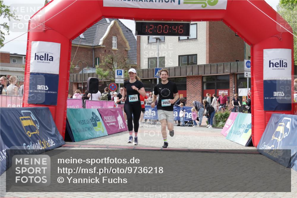 10.05.2026 - 8. Wedeler Halbmarathon Yannick Fuchs http://msf.ph/oto/9736218 10.05.2026 12:00:44 Ziel 281, 946, 1053, 2051, 2052 meine-sportfotos.de
