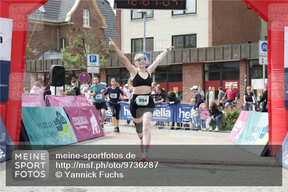 10.05.2026 - 8. Wedeler Halbmarathon Yannick Fuchs http://msf.ph/oto/9736287 10.05.2026 12:01:03 Ziel 215, 216, 525, 994, 995 meine-sportfotos.de