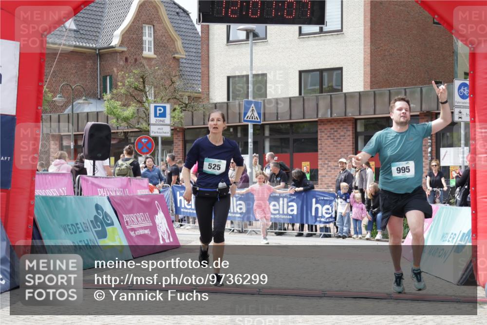 10.05.2026 - 8. Wedeler Halbmarathon Yannick Fuchs http://msf.ph/oto/9736299 10.05.2026 12:01:05 Ziel 525, 544, 994, 995 meine-sportfotos.de