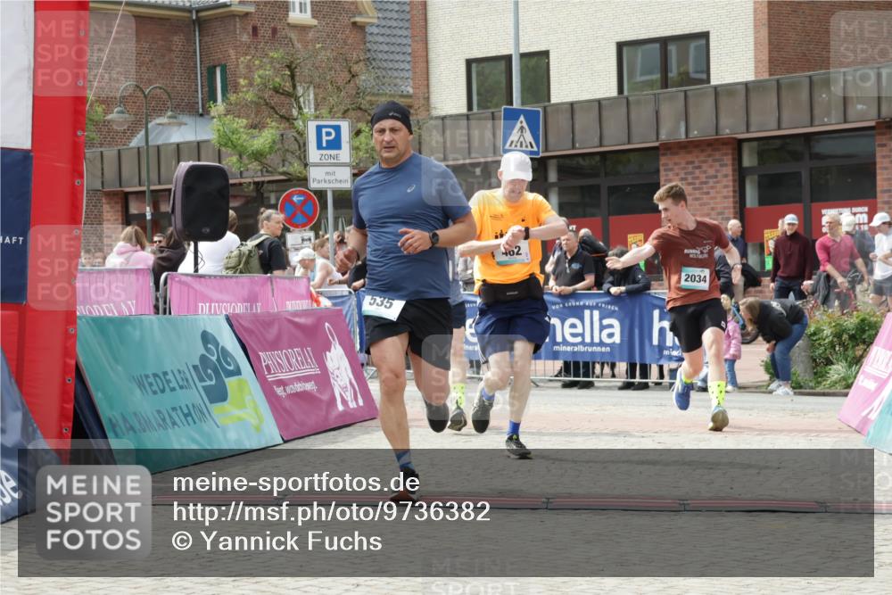 10.05.2026 - 8. Wedeler Halbmarathon Yannick Fuchs http://msf.ph/oto/9736382 10.05.2026 12:01:39 Ziel 462, 535, 2031, 2034 meine-sportfotos.de