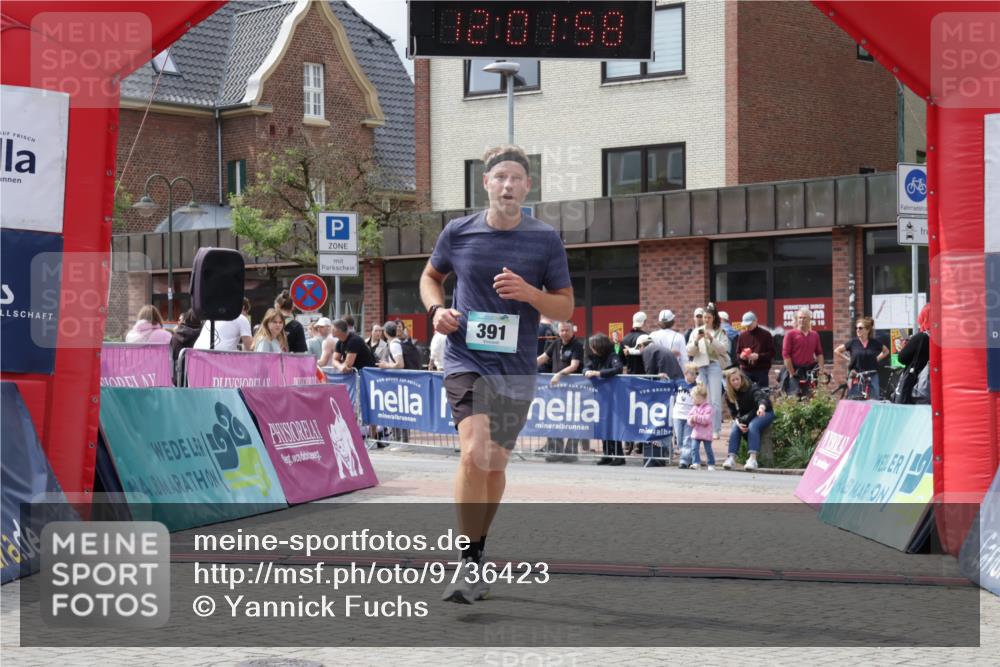 10.05.2026 - 8. Wedeler Halbmarathon Yannick Fuchs http://msf.ph/oto/9736423 10.05.2026 12:01:56 Ziel 391 meine-sportfotos.de