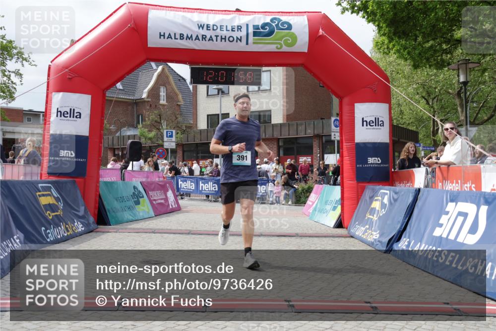 10.05.2026 - 8. Wedeler Halbmarathon Yannick Fuchs http://msf.ph/oto/9736426 10.05.2026 12:01:57 Ziel 391 meine-sportfotos.de