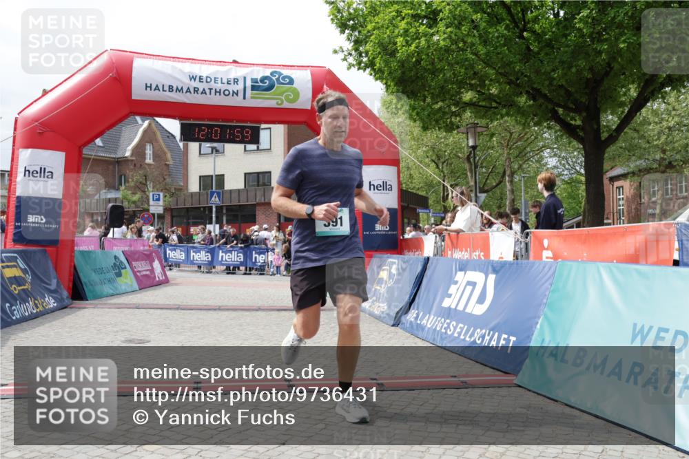 10.05.2026 - 8. Wedeler Halbmarathon Yannick Fuchs http://msf.ph/oto/9736431 10.05.2026 12:01:57 Ziel 391 meine-sportfotos.de