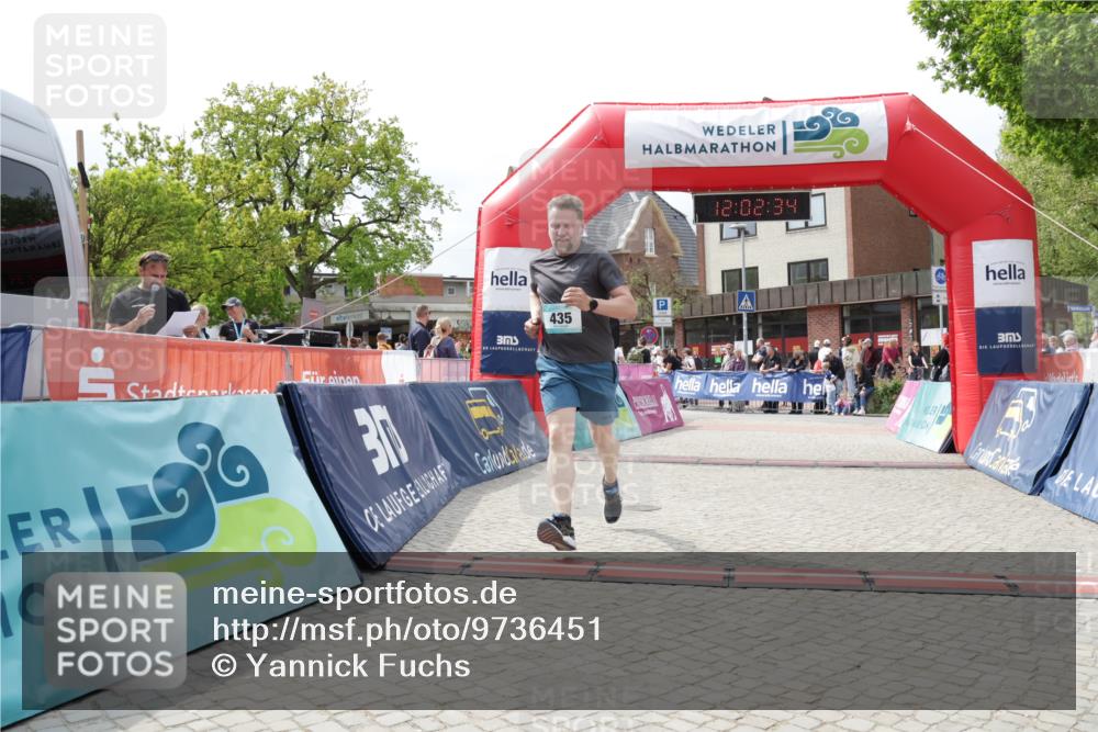 10.05.2026 - 8. Wedeler Halbmarathon Yannick Fuchs http://msf.ph/oto/9736451 10.05.2026 12:02:32 Ziel 435, 2044 meine-sportfotos.de