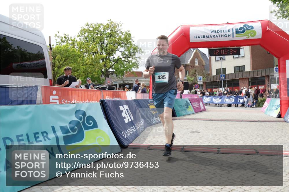 10.05.2026 - 8. Wedeler Halbmarathon Yannick Fuchs http://msf.ph/oto/9736453 10.05.2026 12:02:32 Ziel 435, 2044 meine-sportfotos.de
