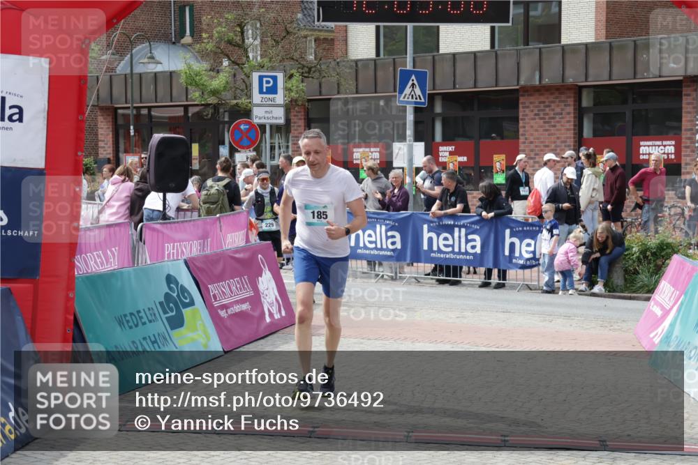 10.05.2026 - 8. Wedeler Halbmarathon Yannick Fuchs http://msf.ph/oto/9736492 10.05.2026 12:03:07 Ziel 95, 97, 185, 229, 531 meine-sportfotos.de