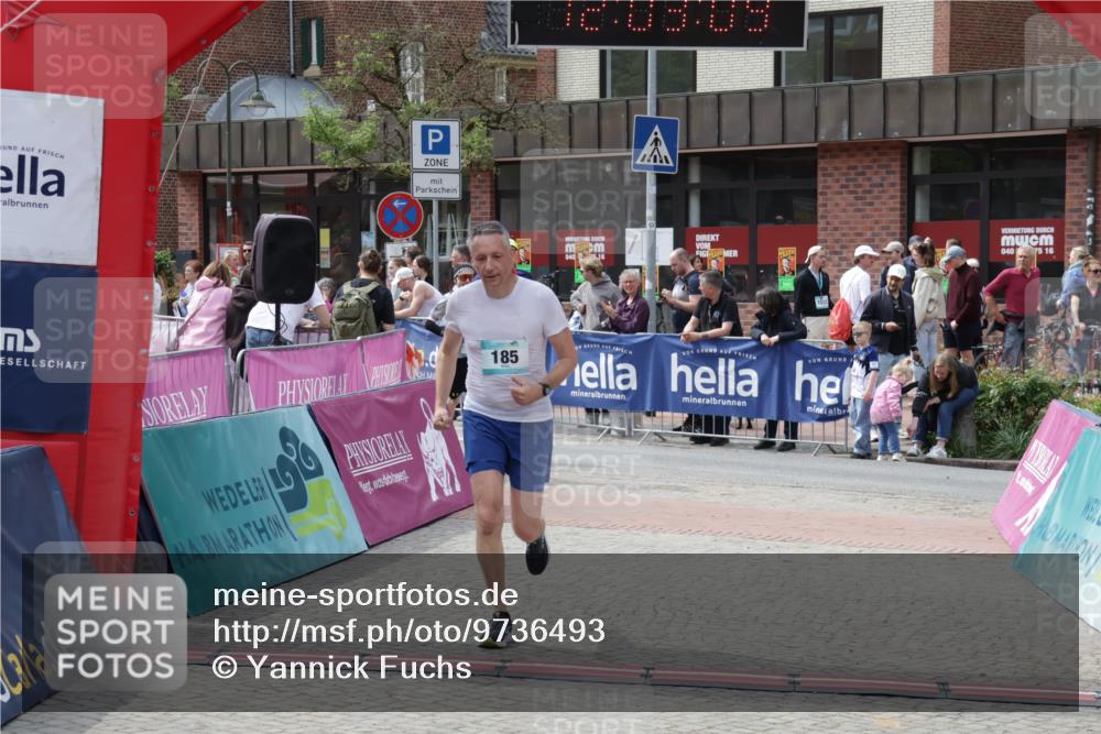 10.05.2026 - 8. Wedeler Halbmarathon Yannick Fuchs http://msf.ph/oto/9736493 10.05.2026 12:03:07 Ziel 95, 97, 185, 229, 531 meine-sportfotos.de