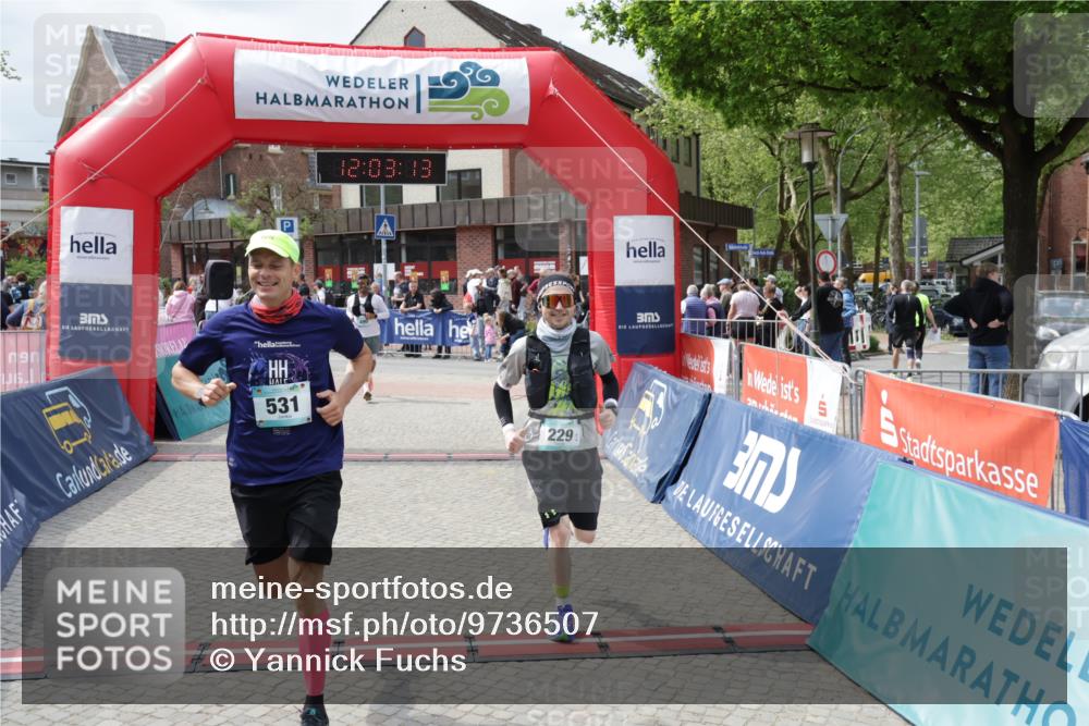 10.05.2026 - 8. Wedeler Halbmarathon Yannick Fuchs http://msf.ph/oto/9736507 10.05.2026 12:03:11 Ziel 185, 229, 490, 531 meine-sportfotos.de