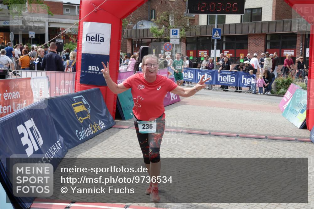 10.05.2026 - 8. Wedeler Halbmarathon Yannick Fuchs http://msf.ph/oto/9736534 10.05.2026 12:03:24 Ziel 236, 419 meine-sportfotos.de