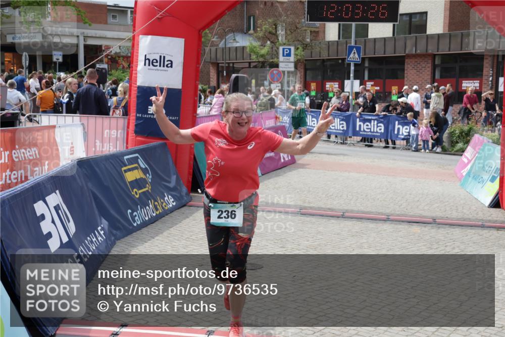10.05.2026 - 8. Wedeler Halbmarathon Yannick Fuchs http://msf.ph/oto/9736535 10.05.2026 12:03:24 Ziel 236, 419 meine-sportfotos.de