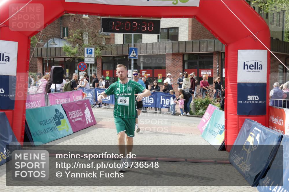 10.05.2026 - 8. Wedeler Halbmarathon Yannick Fuchs http://msf.ph/oto/9736548 10.05.2026 12:03:28 Ziel 236, 419, 636 meine-sportfotos.de