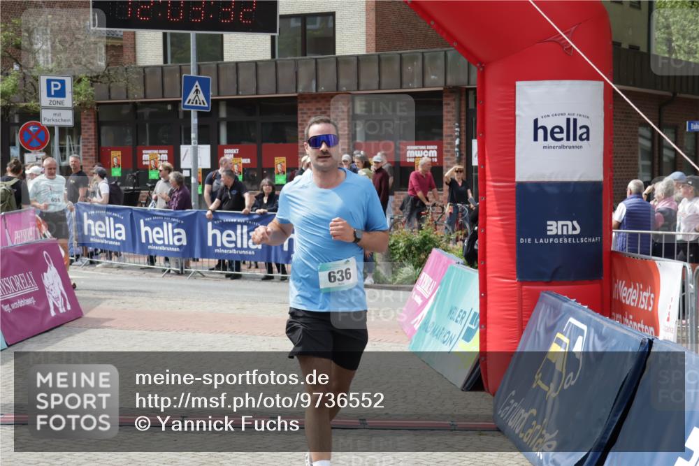10.05.2026 - 8. Wedeler Halbmarathon Yannick Fuchs http://msf.ph/oto/9736552 10.05.2026 12:03:30 Ziel 419, 636, 659 meine-sportfotos.de