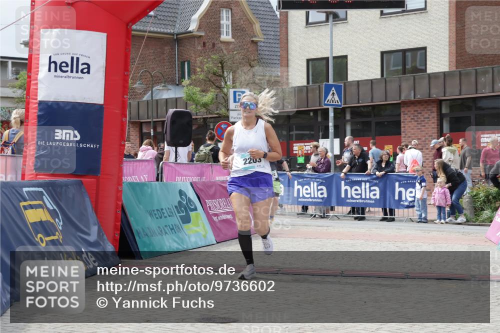 10.05.2026 - 8. Wedeler Halbmarathon Yannick Fuchs http://msf.ph/oto/9736602 10.05.2026 12:03:45 Ziel 269, 772, 2203 meine-sportfotos.de