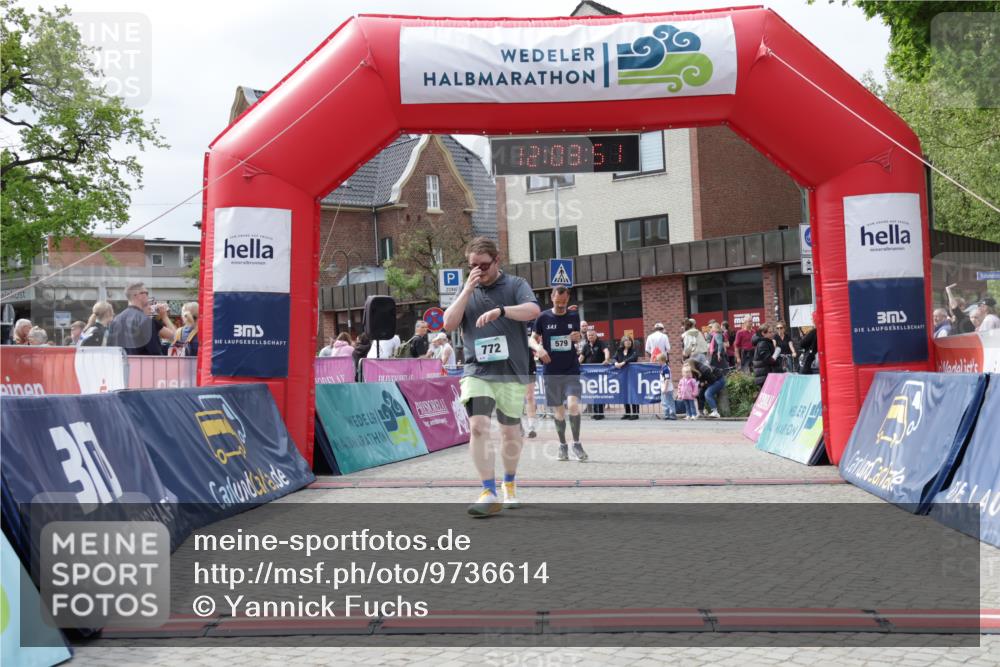 10.05.2026 - 8. Wedeler Halbmarathon Yannick Fuchs http://msf.ph/oto/9736614 10.05.2026 12:03:49 Ziel 468, 579, 772, 2203 meine-sportfotos.de