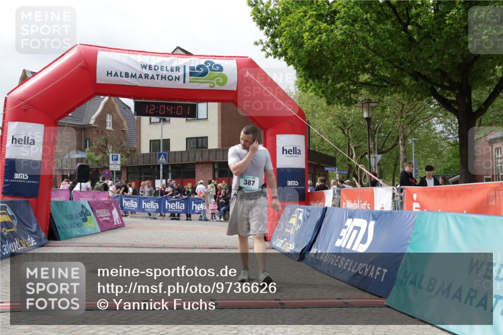 10.05.2026 - 8. Wedeler Halbmarathon Yannick Fuchs http://msf.ph/oto/9736626 10.05.2026 12:03:59 Ziel 387 meine-sportfotos.de