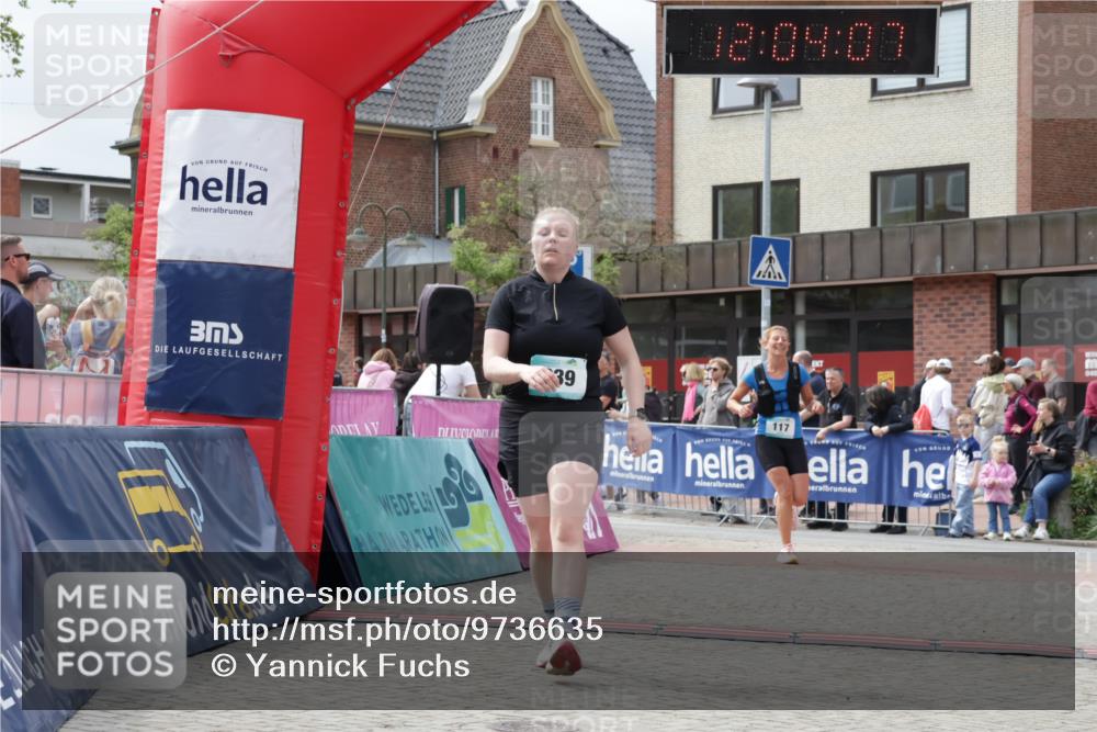 10.05.2026 - 8. Wedeler Halbmarathon Yannick Fuchs http://msf.ph/oto/9736635 10.05.2026 12:04:05 Ziel 117 meine-sportfotos.de