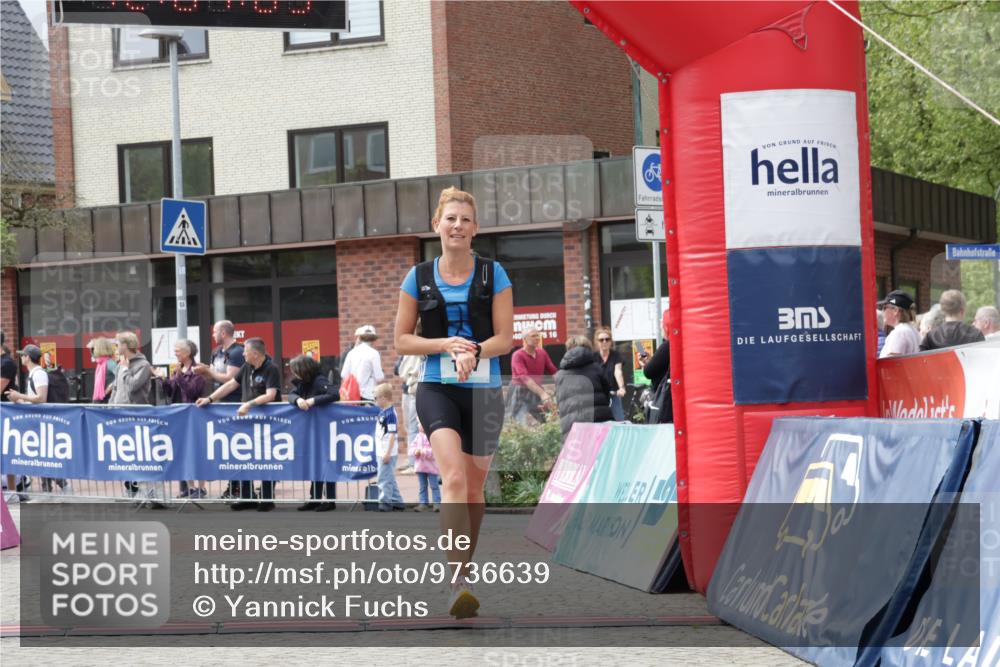 10.05.2026 - 8. Wedeler Halbmarathon Yannick Fuchs http://msf.ph/oto/9736639 10.05.2026 12:04:07 Ziel 117 meine-sportfotos.de