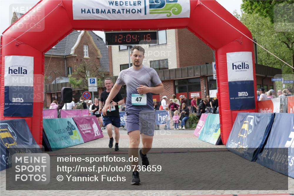 10.05.2026 - 8. Wedeler Halbmarathon Yannick Fuchs http://msf.ph/oto/9736659 10.05.2026 12:04:14 Ziel 47, 474 meine-sportfotos.de