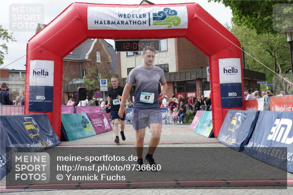 10.05.2026 - 8. Wedeler Halbmarathon Yannick Fuchs http://msf.ph/oto/9736660 10.05.2026 12:04:15 Ziel 47, 474, 522 meine-sportfotos.de