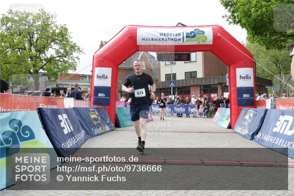 10.05.2026 - 8. Wedeler Halbmarathon Yannick Fuchs http://msf.ph/oto/9736666 10.05.2026 12:04:16 Ziel 47, 474, 522 meine-sportfotos.de