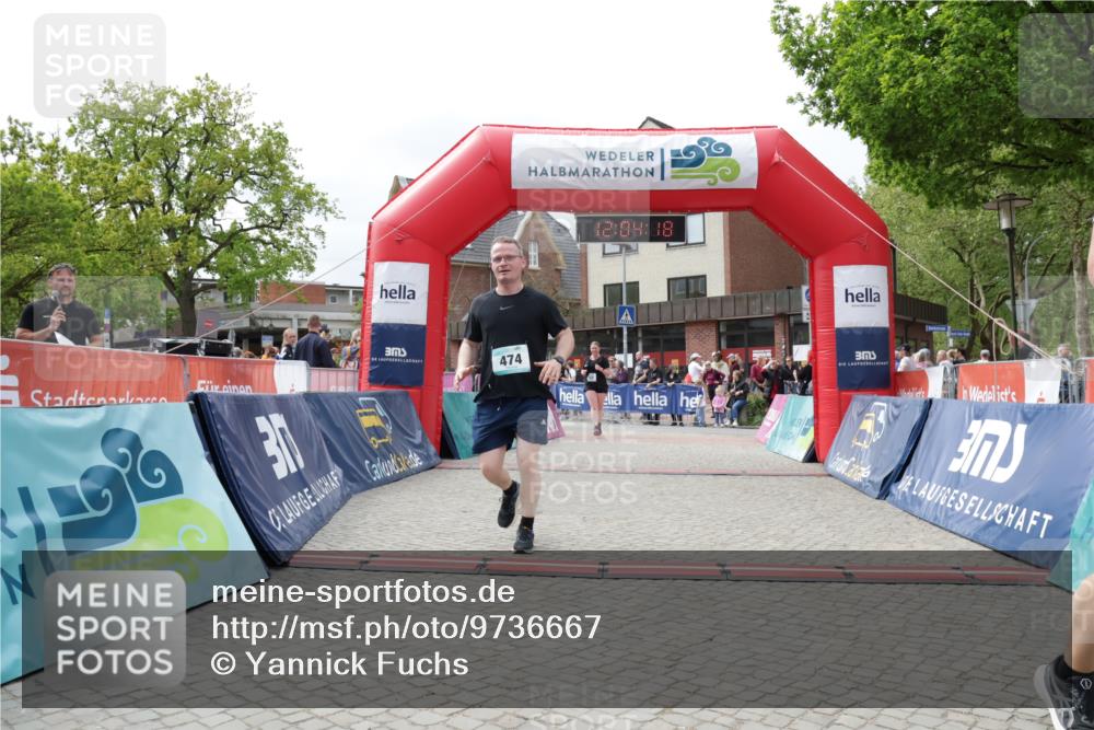 10.05.2026 - 8. Wedeler Halbmarathon Yannick Fuchs http://msf.ph/oto/9736667 10.05.2026 12:04:16 Ziel 47, 474, 522 meine-sportfotos.de