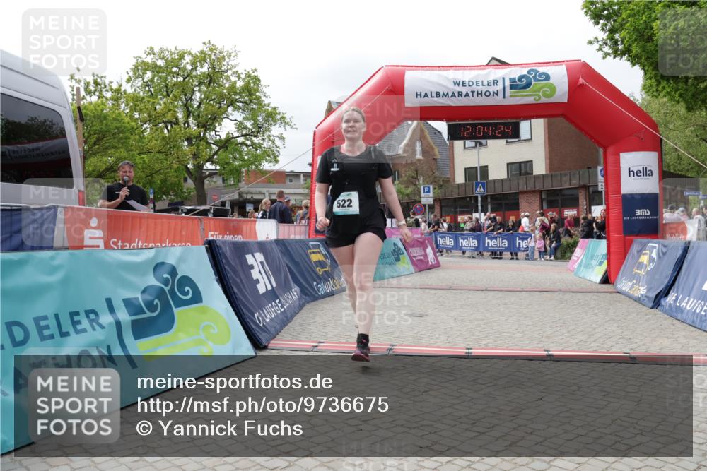 10.05.2026 - 8. Wedeler Halbmarathon Yannick Fuchs http://msf.ph/oto/9736675 10.05.2026 12:04:22 Ziel 522 meine-sportfotos.de