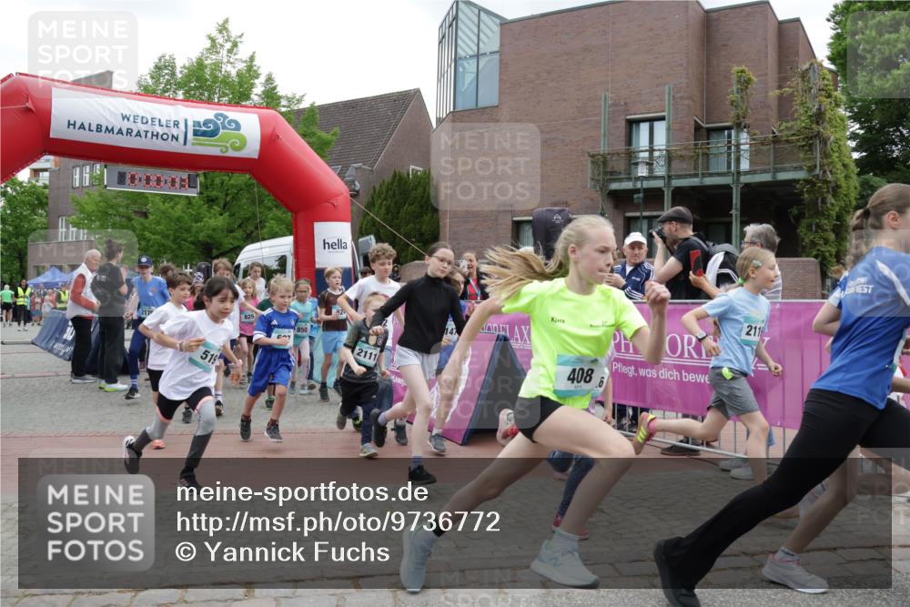 10.05.2026 - 8. Wedeler Halbmarathon Yannick Fuchs http://msf.ph/oto/9736772 10.05.2026 12:45:00 Ziel 217, 519, 825, 850, 2111, 147, 4086, 211 meine-sportfotos.de