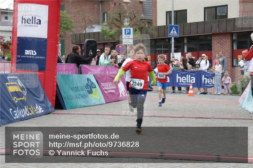 10.05.2026 - 8. Wedeler Halbmarathon Yannick Fuchs http://msf.ph/oto/9736828 10.05.2026 12:47:38 Ziel 2249, 623, 623, 624, 2249 meine-sportfotos.de