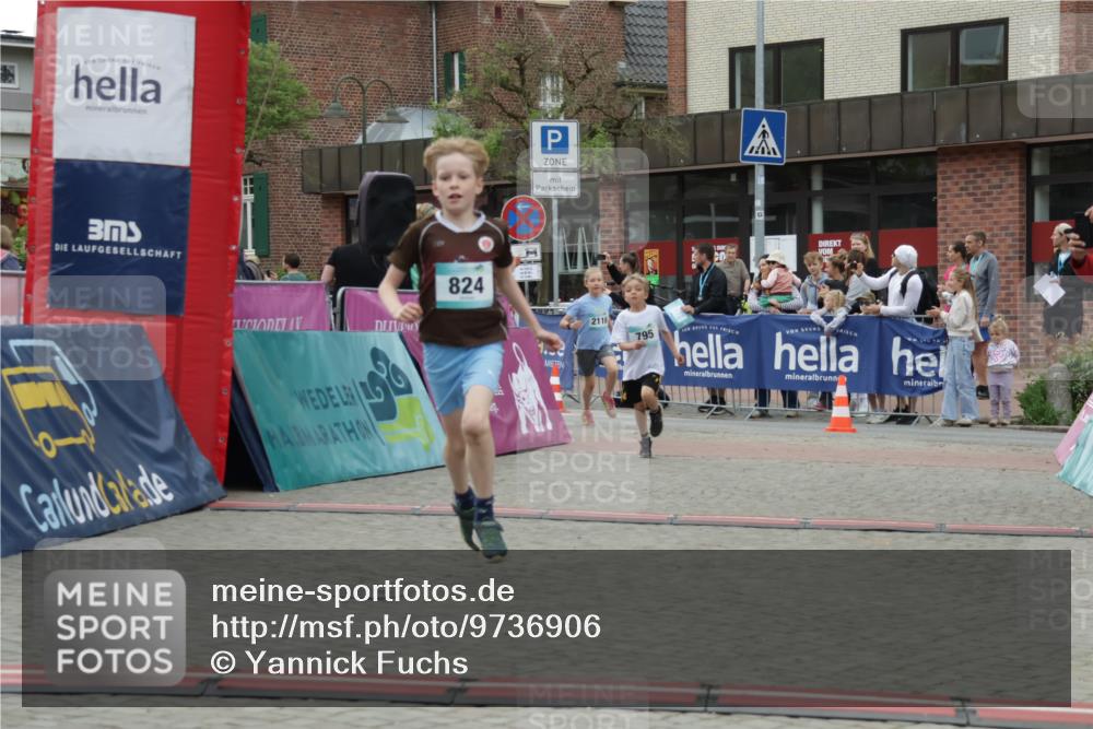 10.05.2026 - 8. Wedeler Halbmarathon Yannick Fuchs http://msf.ph/oto/9736906 10.05.2026 12:48:04 Ziel 824, 2116, 795, 795, 824, 2116 meine-sportfotos.de