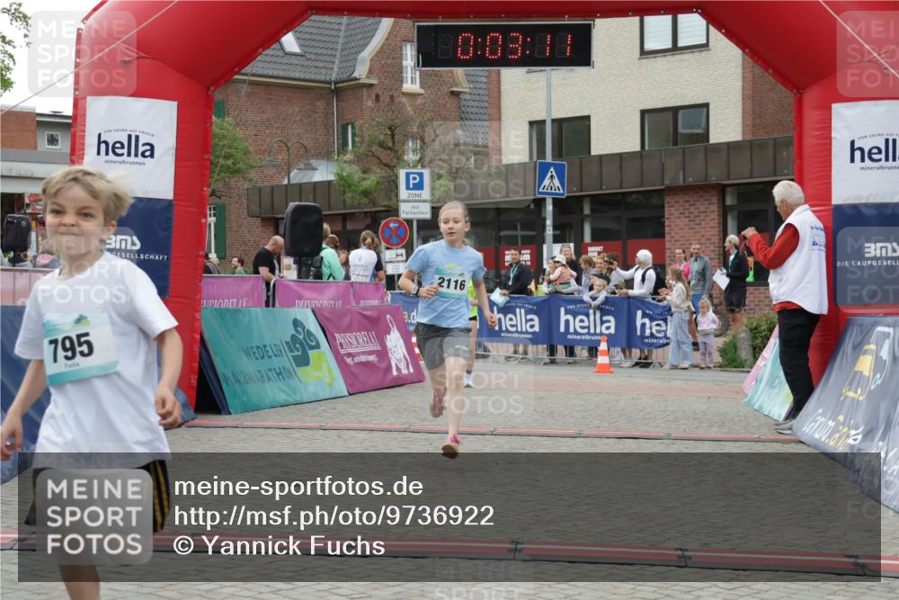 10.05.2026 - 8. Wedeler Halbmarathon Yannick Fuchs http://msf.ph/oto/9736922 10.05.2026 12:48:07 Ziel 795, 10, 03, 88, 3, 2116, 408, 795, 824, 2116 meine-sportfotos.de