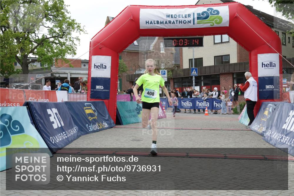 10.05.2026 - 8. Wedeler Halbmarathon Yannick Fuchs http://msf.ph/oto/9736931 10.05.2026 12:48:10 Ziel 150, 30, 408, 180, 03, 34, 346, 408, 795, 824, 2116 meine-sportfotos.de