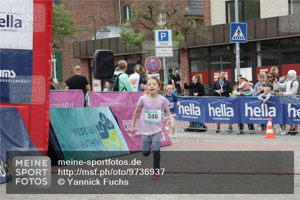 10.05.2026 - 8. Wedeler Halbmarathon Yannick Fuchs http://msf.ph/oto/9736937 10.05.2026 12:48:12 Ziel 346, 013, 040, 346, 408, 795, 2013, 2116 meine-sportfotos.de