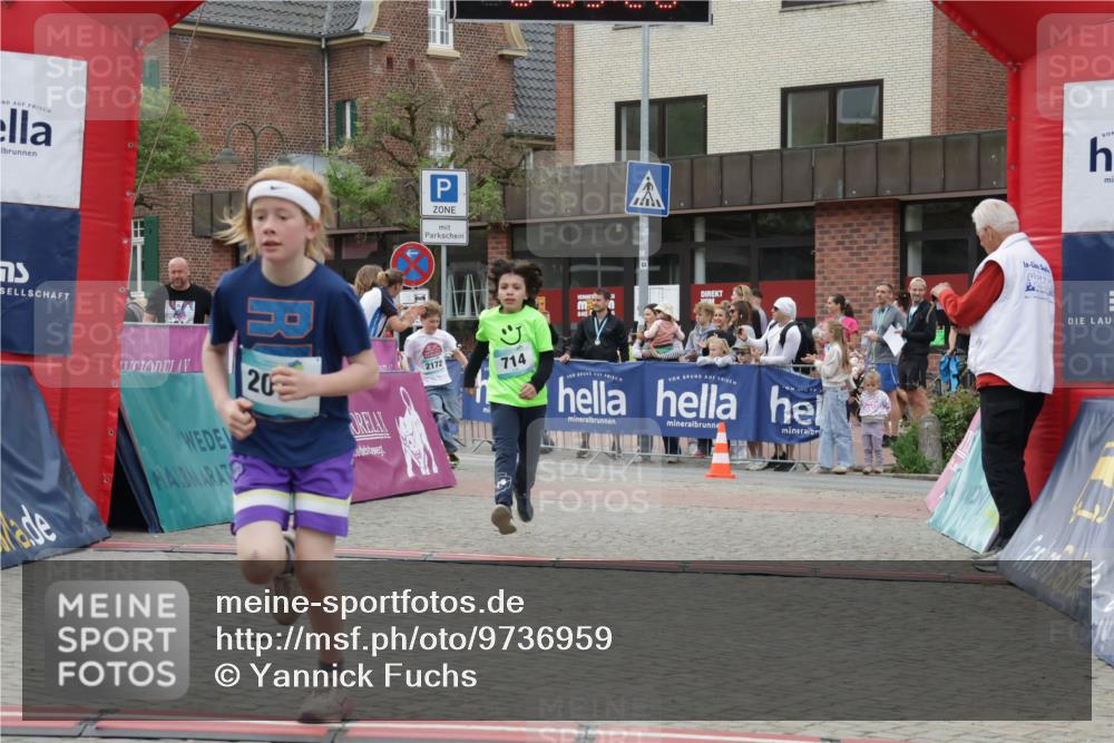 10.05.2026 - 8. Wedeler Halbmarathon Yannick Fuchs http://msf.ph/oto/9736959 10.05.2026 12:48:17 Ziel 20, 2172, 714, 346, 714, 2013, 2172 meine-sportfotos.de