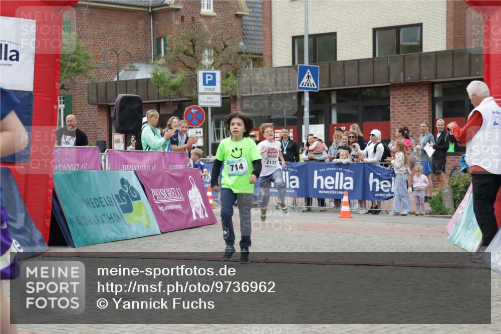 10.05.2026 - 8. Wedeler Halbmarathon Yannick Fuchs http://msf.ph/oto/9736962 10.05.2026 12:48:18 Ziel 714, 2172, 346, 607, 714, 2013, 2172 meine-sportfotos.de