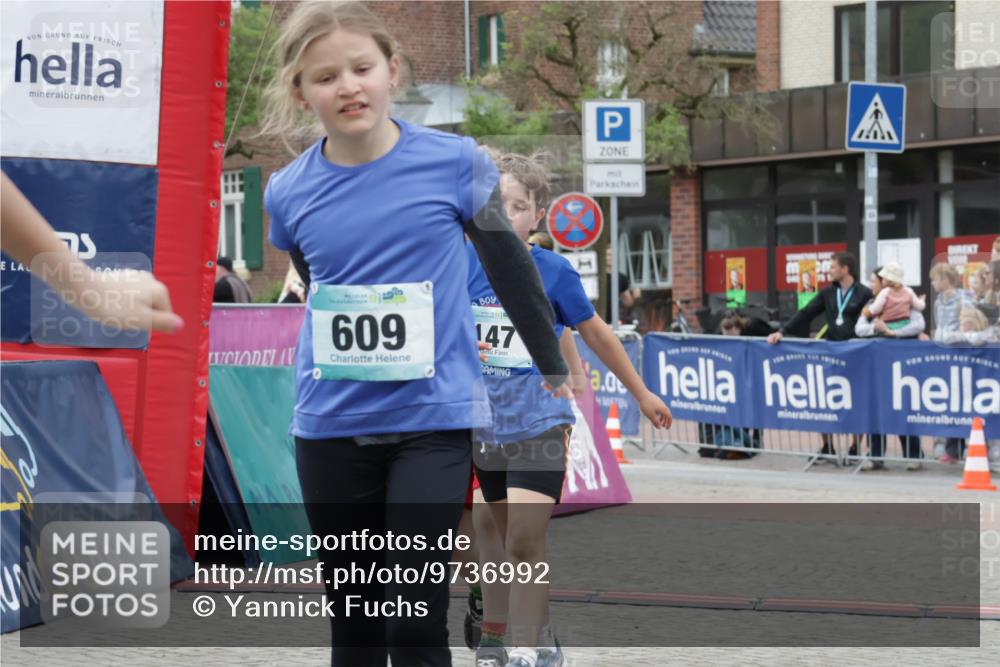 10.05.2026 - 8. Wedeler Halbmarathon Yannick Fuchs http://msf.ph/oto/9736992 10.05.2026 12:48:27 Ziel 75, 609, 147, 147, 607, 609, 728, 2095 meine-sportfotos.de