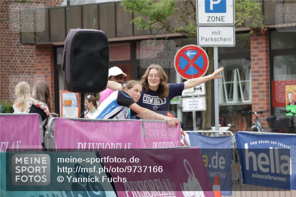 10.05.2026 - 8. Wedeler Halbmarathon Yannick Fuchs http://msf.ph/oto/9737166 10.05.2026 12:50:05 Ziel 10, 05, 26, 08, 00, 15, 00 meine-sportfotos.de