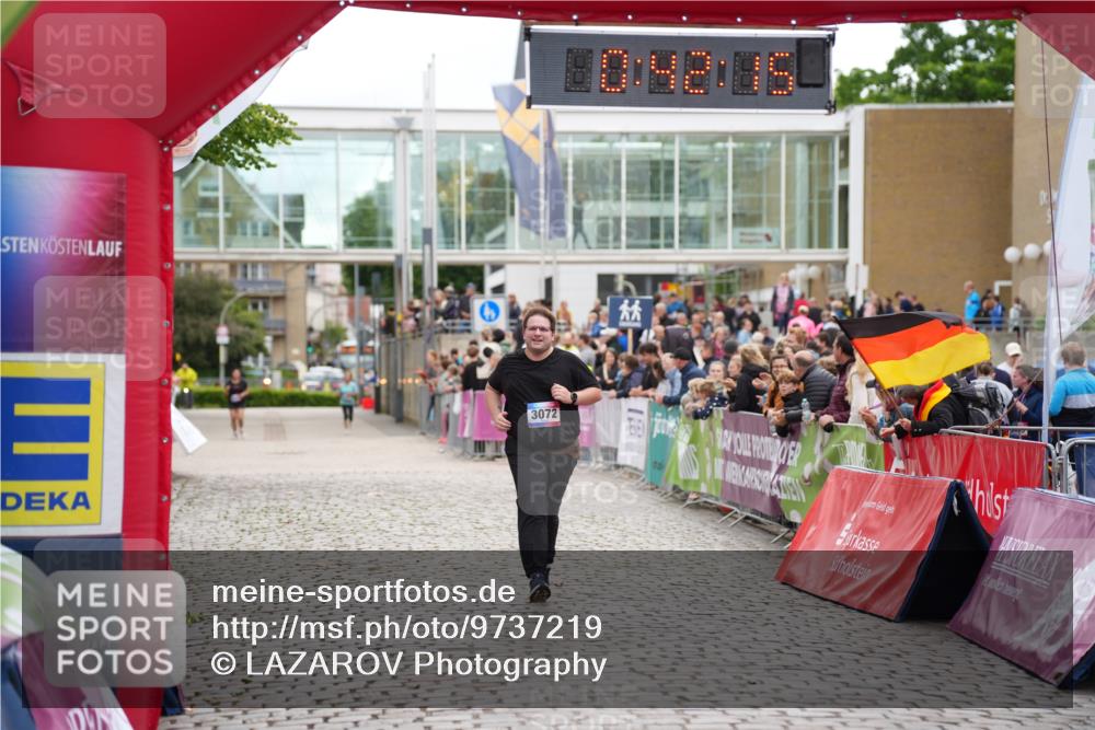 12.06.2026 - Holstenköstenlauf LAZAROV Photography http://msf.ph/oto/9737219 12.06.2026 18:12:13 Laufen 3072, 4342 meine-sportfotos.de