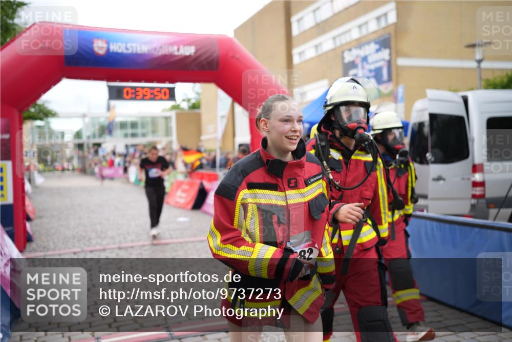 12.06.2026 - Holstenköstenlauf LAZAROV Photography http://msf.ph/oto/9737273 12.06.2026 18:09:48 Laufen 3398, 3969, 4508, 4882 meine-sportfotos.de