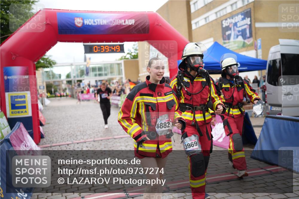 12.06.2026 - Holstenköstenlauf LAZAROV Photography http://msf.ph/oto/9737274 12.06.2026 18:09:47 Laufen 3398, 3969, 4508, 4882 meine-sportfotos.de