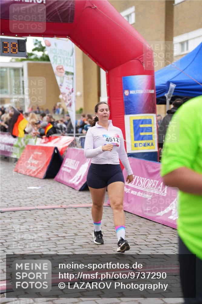 12.06.2026 - Holstenköstenlauf LAZAROV Photography http://msf.ph/oto/9737290 12.06.2026 18:09:36 Laufen 4512 meine-sportfotos.de