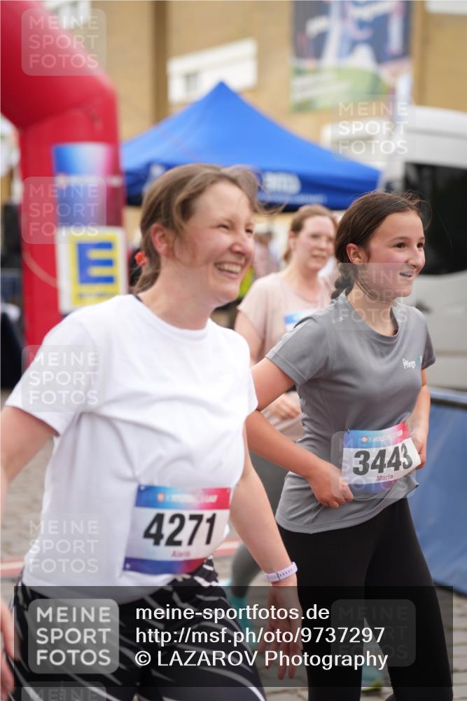 12.06.2026 - Holstenköstenlauf LAZAROV Photography http://msf.ph/oto/9737297 12.06.2026 18:09:16 Laufen 4280 meine-sportfotos.de