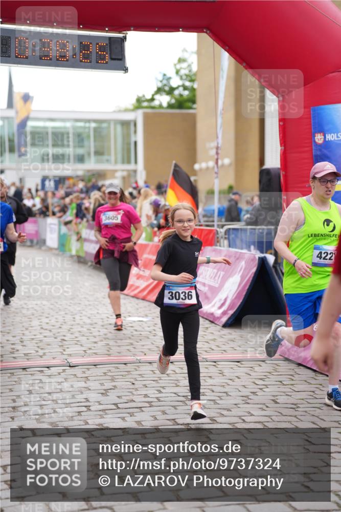 12.06.2026 - Holstenköstenlauf LAZAROV Photography http://msf.ph/oto/9737324 12.06.2026 18:08:23 Laufen 3036, 3447, 3448, 3605, 3802, 3840, 4221, 4608 meine-sportfotos.de