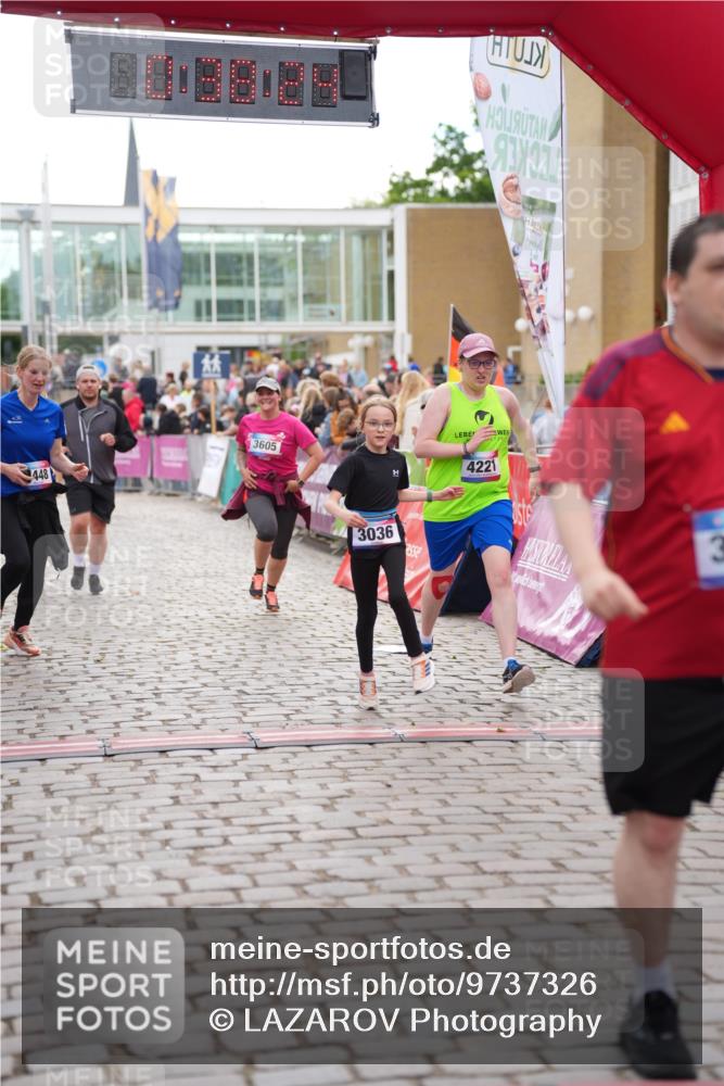 12.06.2026 - Holstenköstenlauf LAZAROV Photography http://msf.ph/oto/9737326 12.06.2026 18:08:22 Laufen 3036, 3447, 3448, 3605, 3802, 3840, 4221, 4608 meine-sportfotos.de